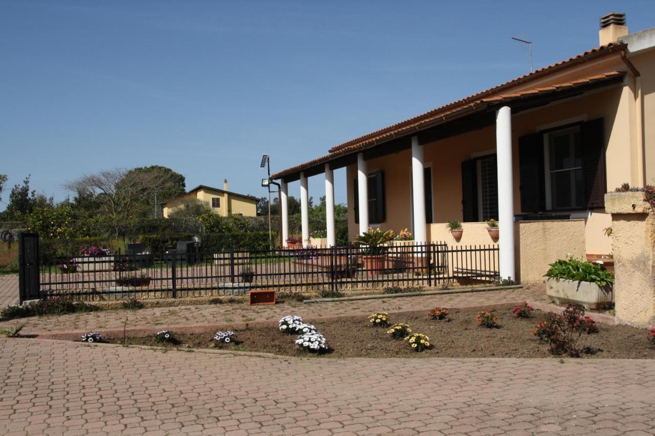 Villa Cabirol Fertilia Exterior photo